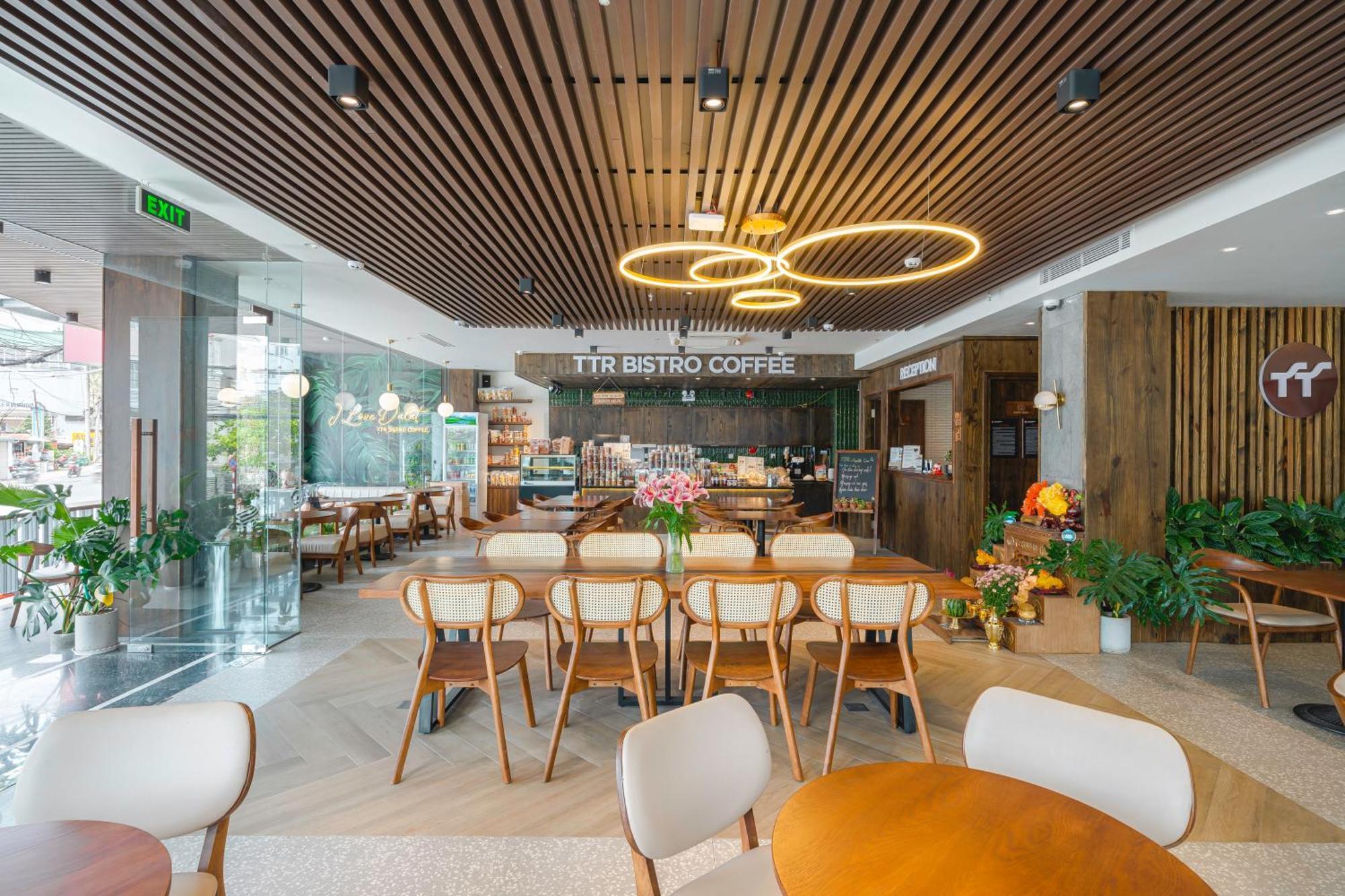 Ttr Central Apart Hotel ดาลัด ภายนอก รูปภาพ