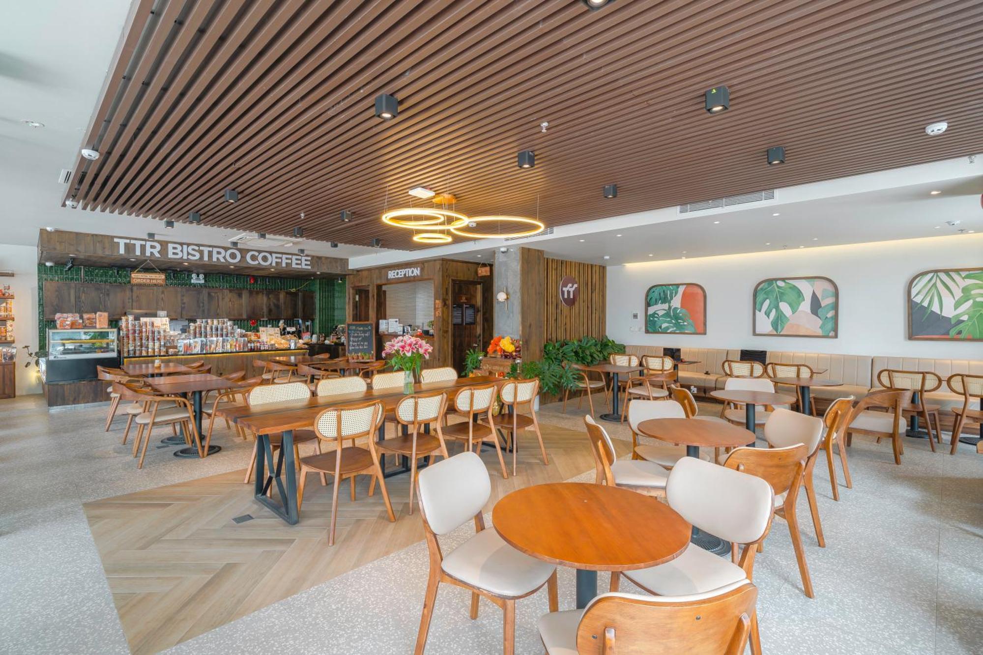 Ttr Central Apart Hotel ดาลัด ภายนอก รูปภาพ