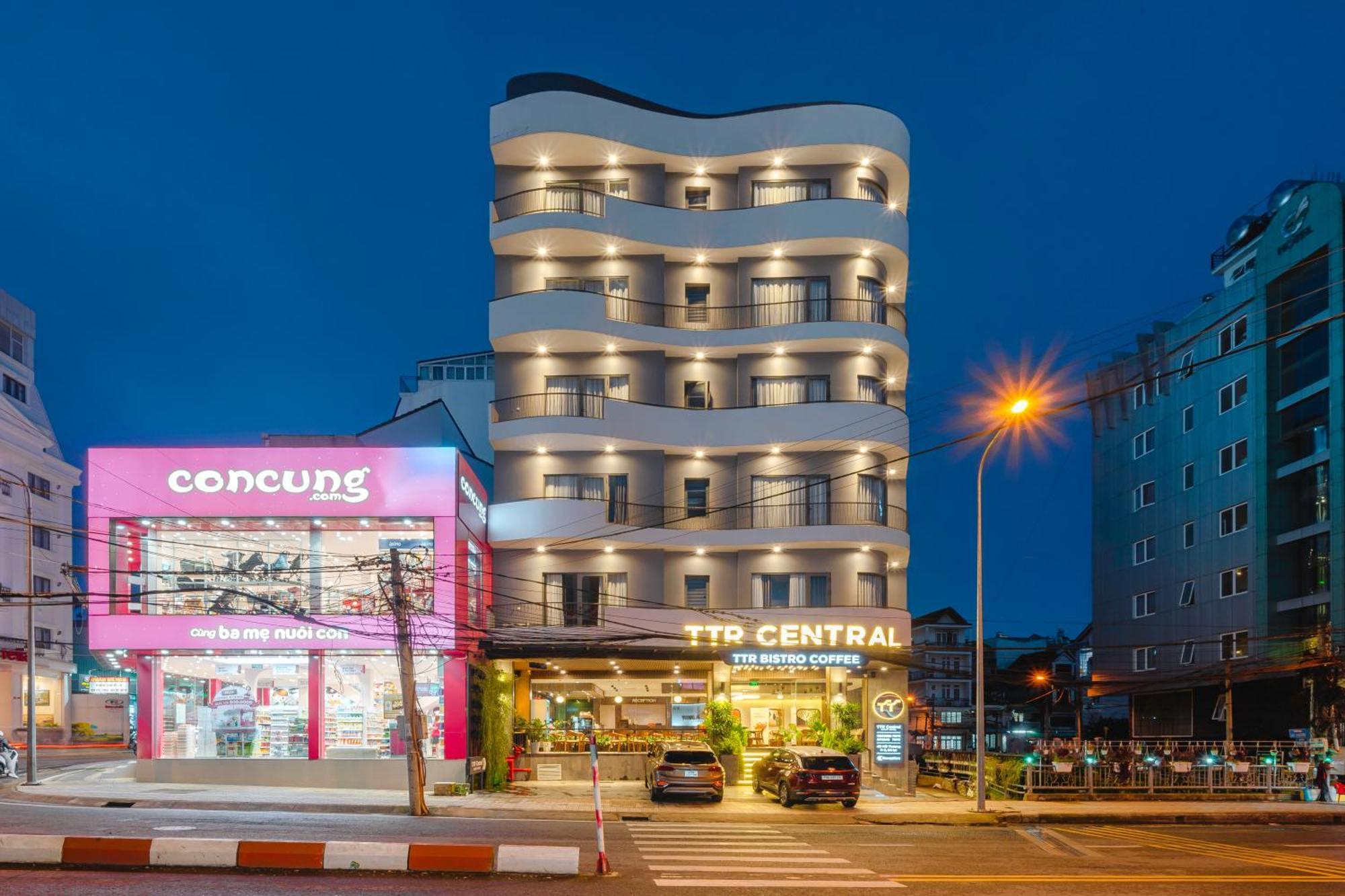 Ttr Central Apart Hotel ดาลัด ภายนอก รูปภาพ